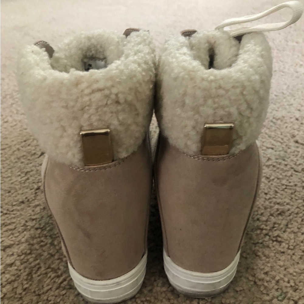 Women's Tan Shearling Ankle Boots